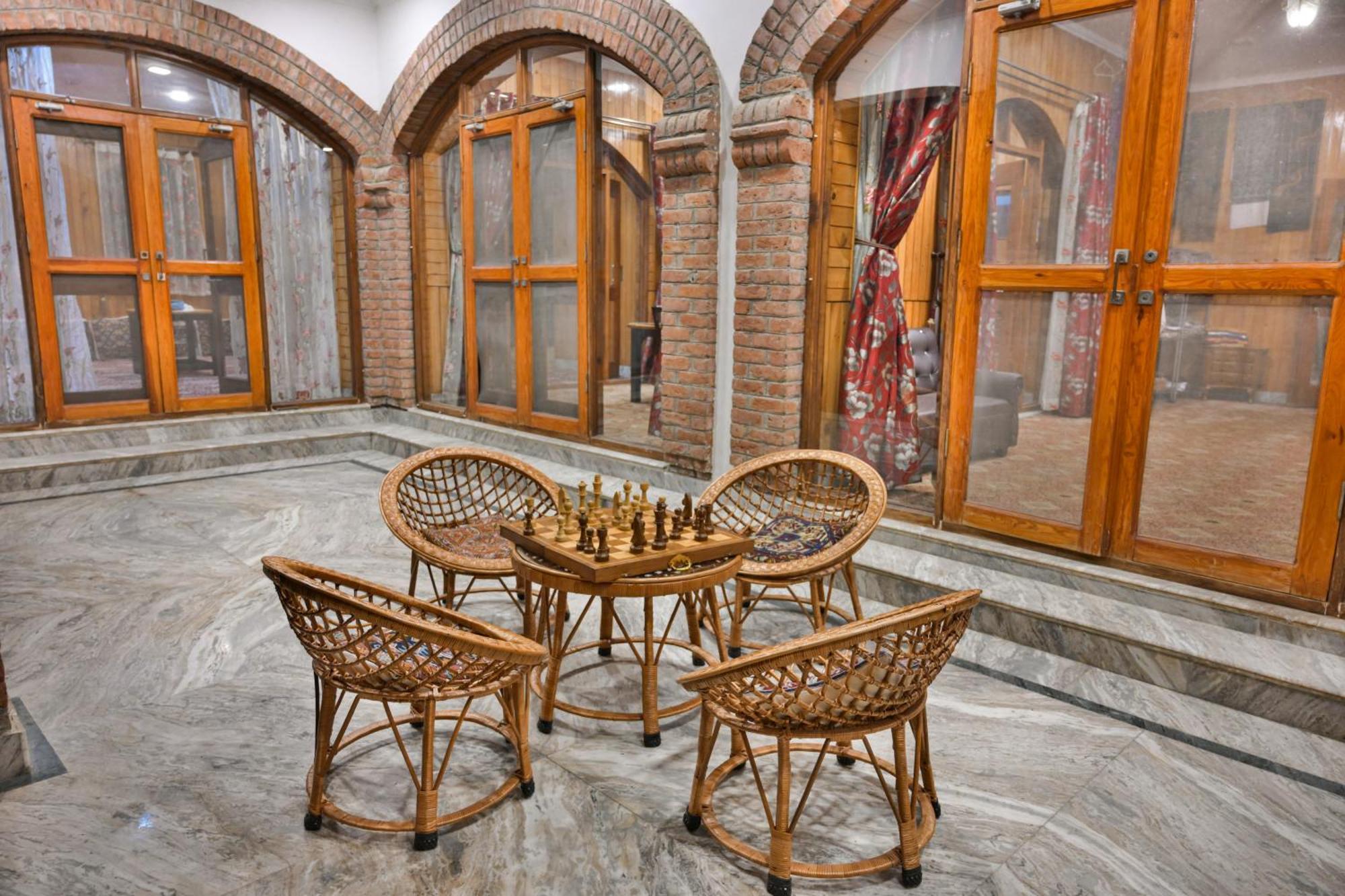 The Country Hills Villa Srīnagar Exteriér fotografie